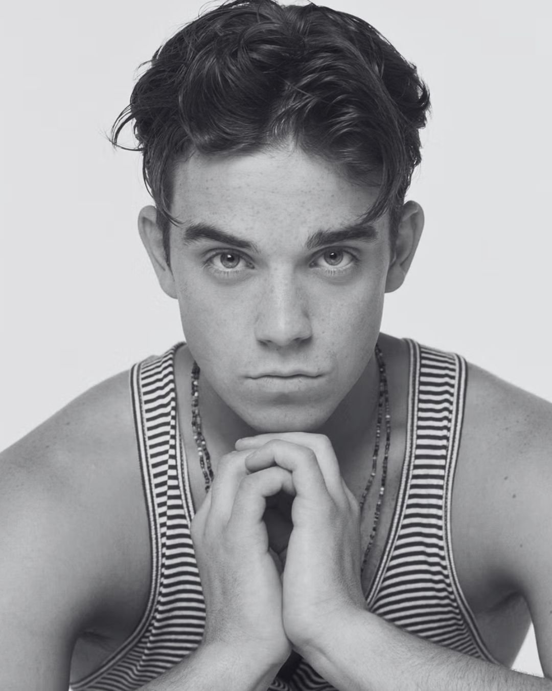 Robbie Williams joven